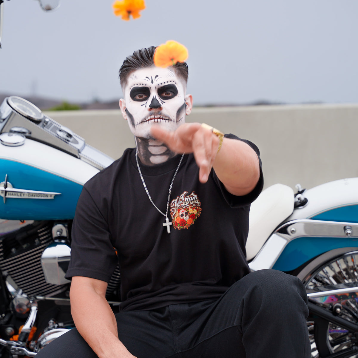 Dia De Los Muertos Tee 💀